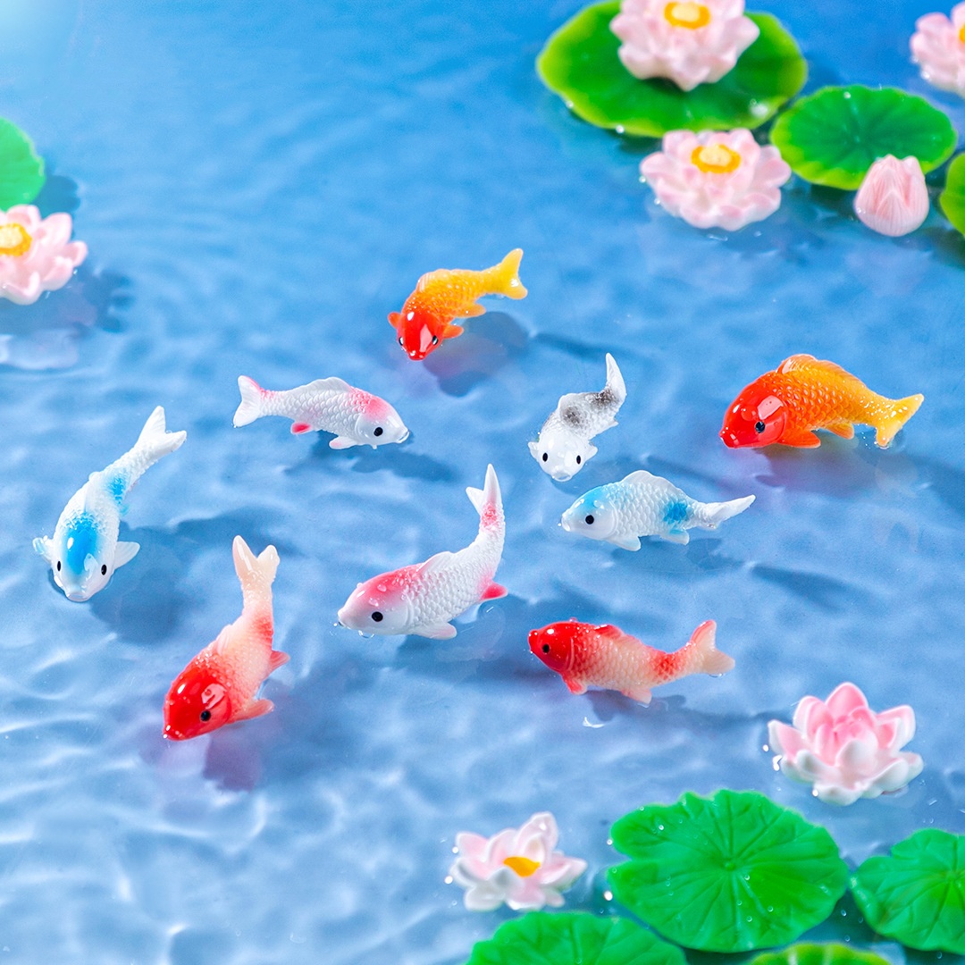 Bonsai Garden Miniature - 10 SZT. Mini Figurki Karpia Koi